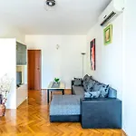 4 Bedroom Pet Friendly In Vakantiehuis Štinjan