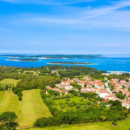 4 Bedroom Pet Friendly In Hébergement de vacances Štinjan