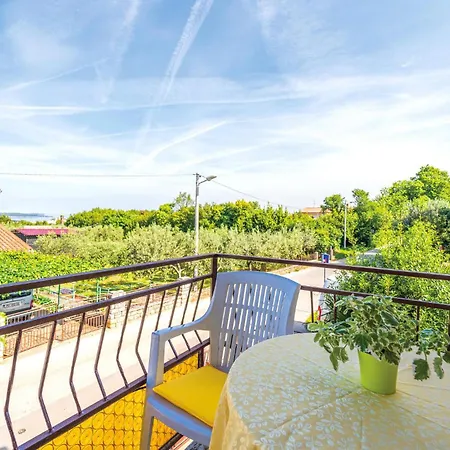 4 Bedroom Pet Friendly In * Štinjan