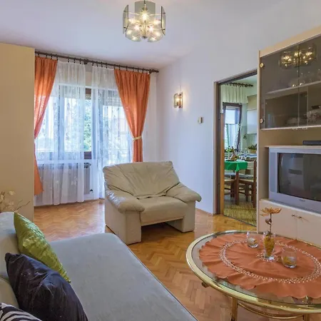 4 Bedroom Pet Friendly In Hébergement de vacances *